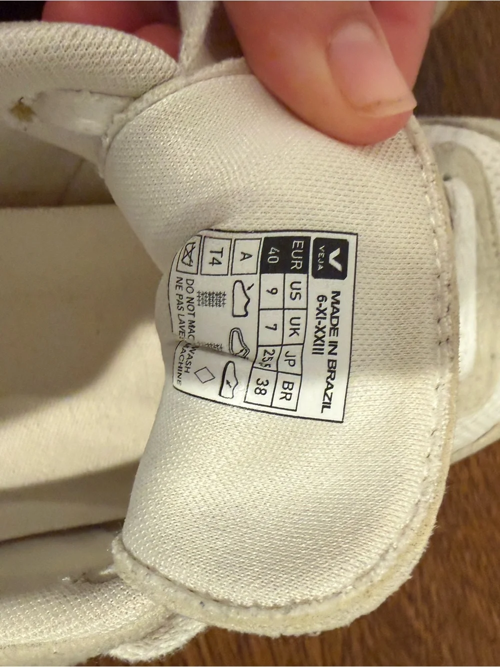 Veja lightweight sneakers